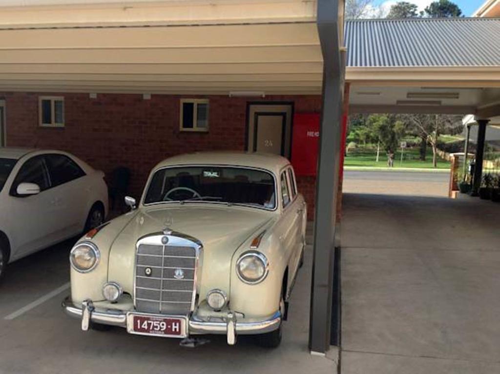 Gundagai Gabriel Motor Inn Rum bild